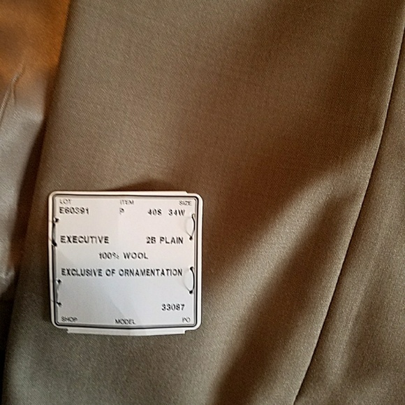 Suites - Picture 1 of 7